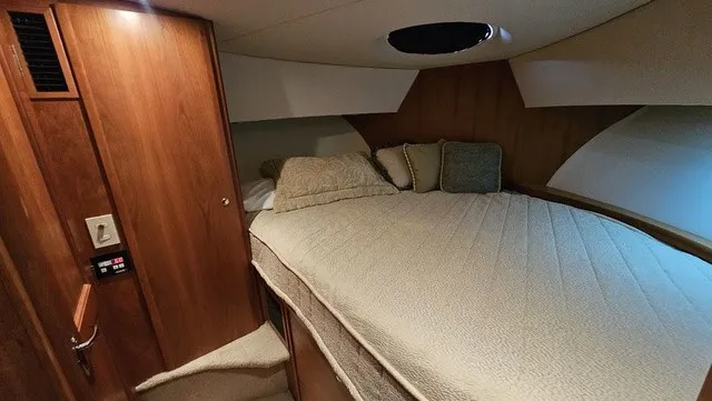 Slide: The Image of Silverton 35 Motor Yacht 2003 - 24