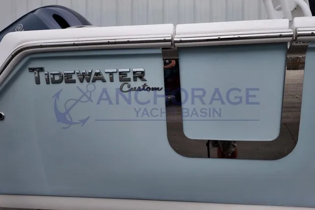 Slide: The Image of Tidewater 256 CC Adventure 2021 - 12