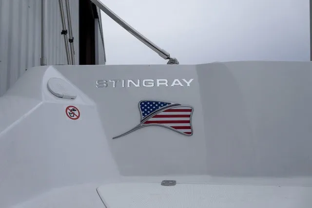 Slide: The Image of Stingray 22 SC 2027 with an American flag on the hull. - 15