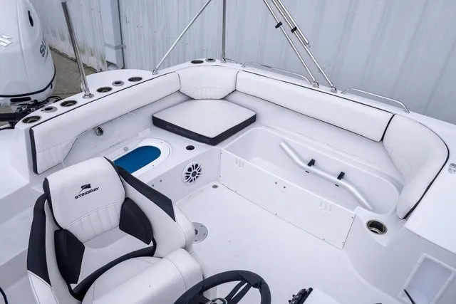 Slide: The Image of Stingray 22 SC 2027 - 12