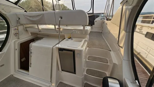 Slide: The Image of Silverton 35 Motor Yacht 2003 - 9