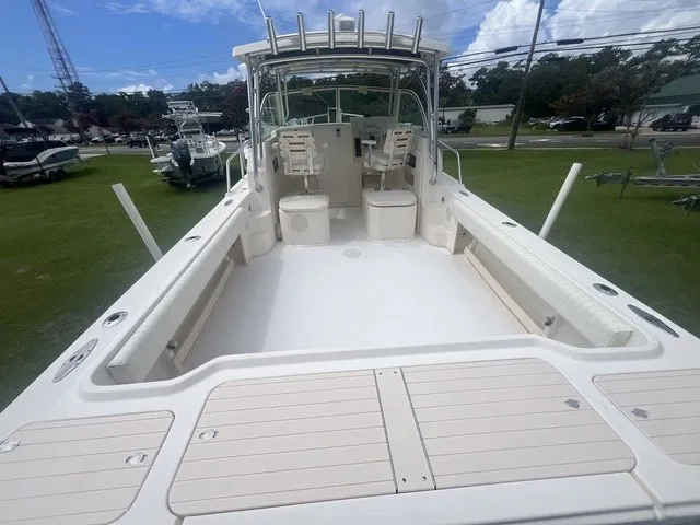 Slide: The Image of Parker Marine 2510 Parker 2007 - 18
