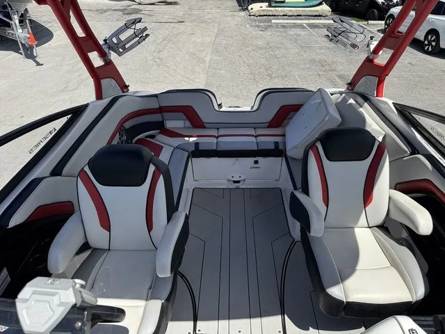 Slide: The Image of Yamaha 242X 2020 - 16
