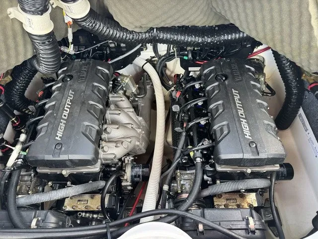 Slide: The Image of Yamaha 242X 2020 - 28