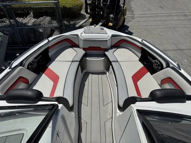 Slide: The Image of Yamaha 242X 2020 - 11