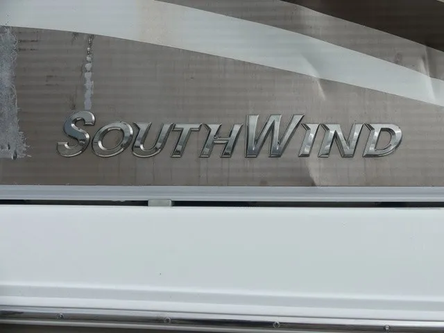 Slide: The Image of Southwind 229L 2013 - 8
