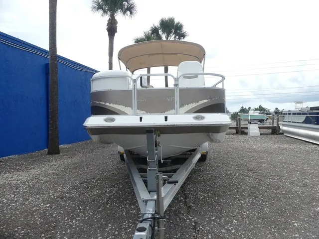 Slide: The Image of Southwind 229L 2013 - 3