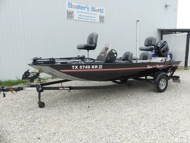 The Image of Tracker Bass Tracker Classic XL 2023 - 1