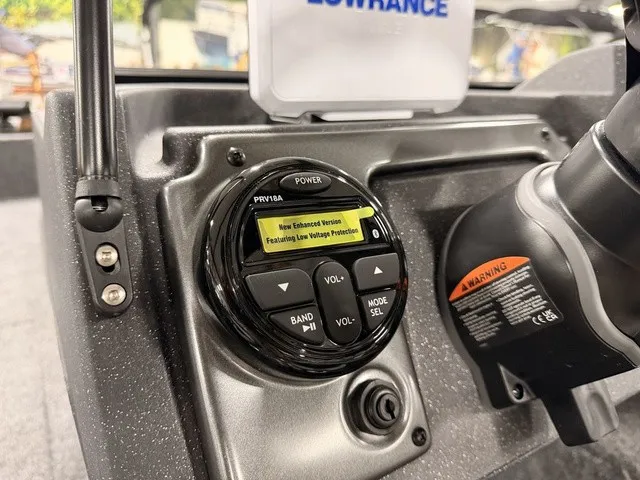 Slide: The Image of Tracker Pro Guide V-175 Combo 2027 - 20