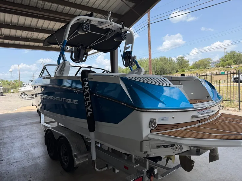 Slide: The Image of Nautique Super Air Nautique G23 2018 - 6