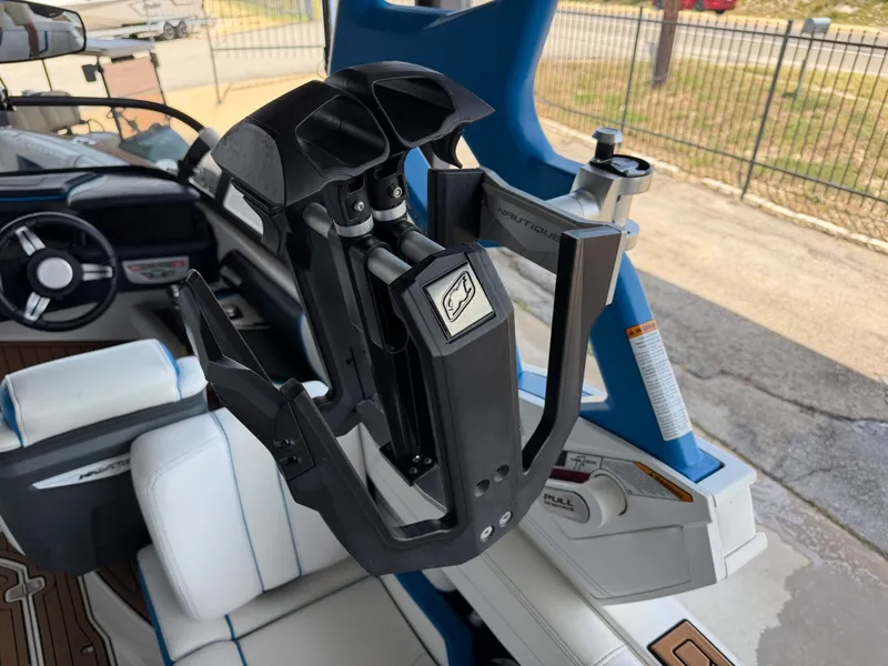 Slide: The Image of Nautique Super Air Nautique G23 2018 - 25