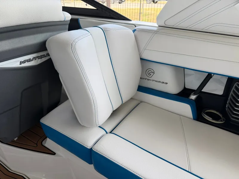 Slide: The Image of Nautique Super Air Nautique G23 2018 - 14