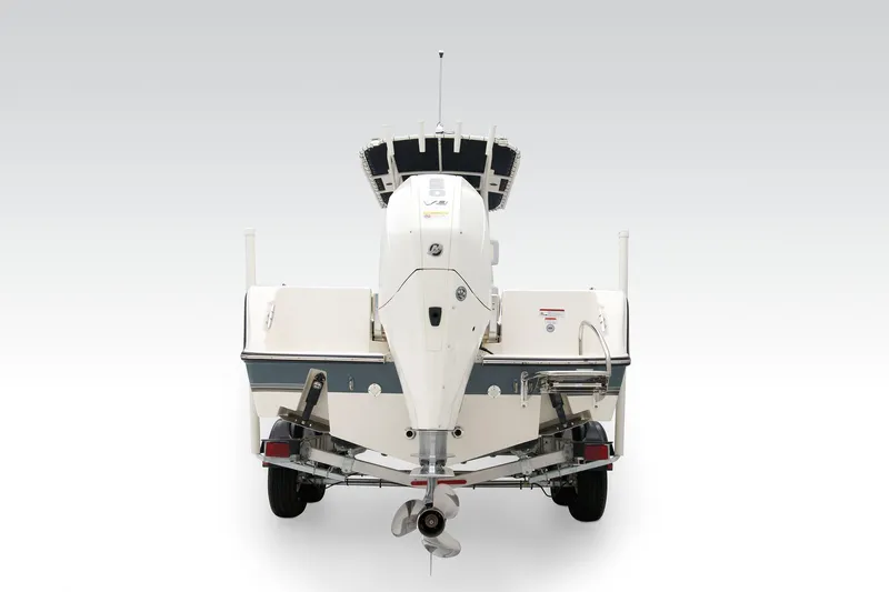 Slide: The Image of Mako 214 Center Console 2026 - 85