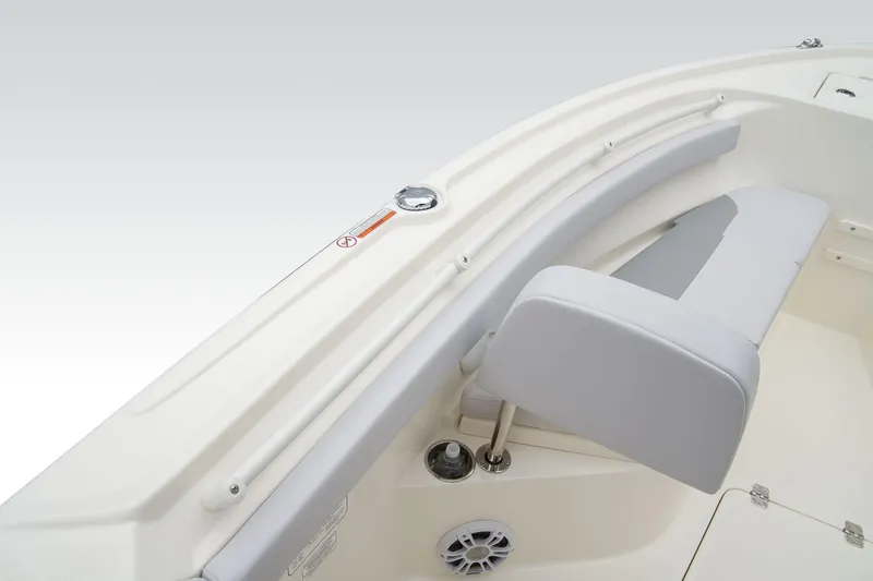 Slide: The Image of Mako 214 Center Console 2026 - 24