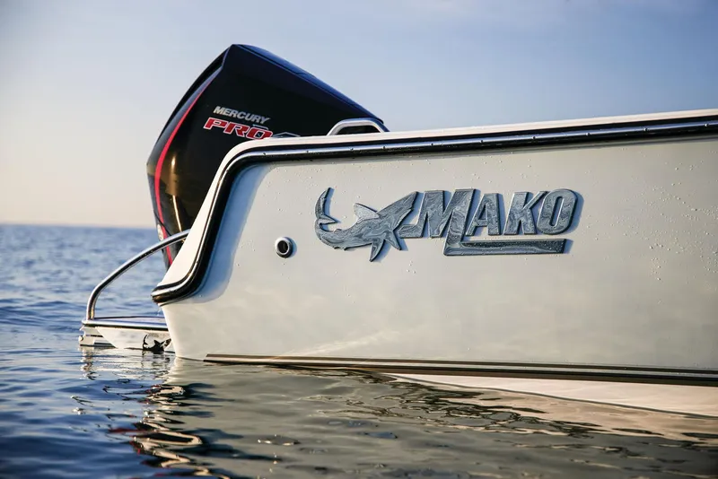 Slide: The Image of Mako 214 Center Console 2026 - 94