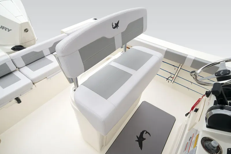 Slide: The Image of Mako 214 Center Console 2026 - 55