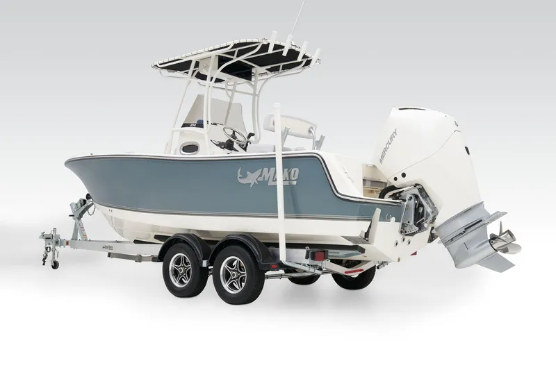Slide: The Image of Mako 214 Center Console 2026 - 83