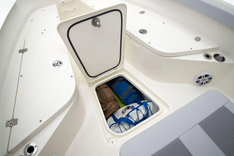 Slide: The Image of Mako 214 Center Console 2026 - 27
