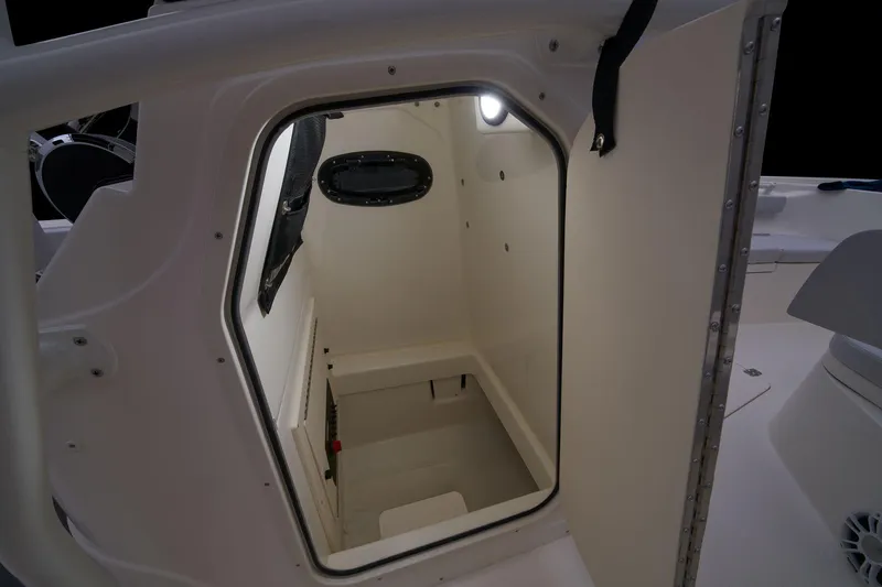 Slide: The Image of Mako 214 Center Console 2026 - 53