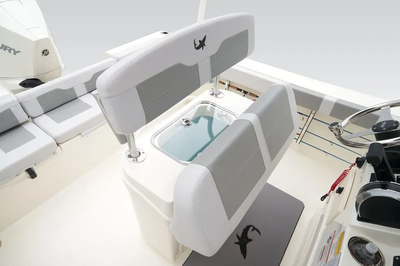 Slide: The Image of Mako 214 Center Console 2026 - 57