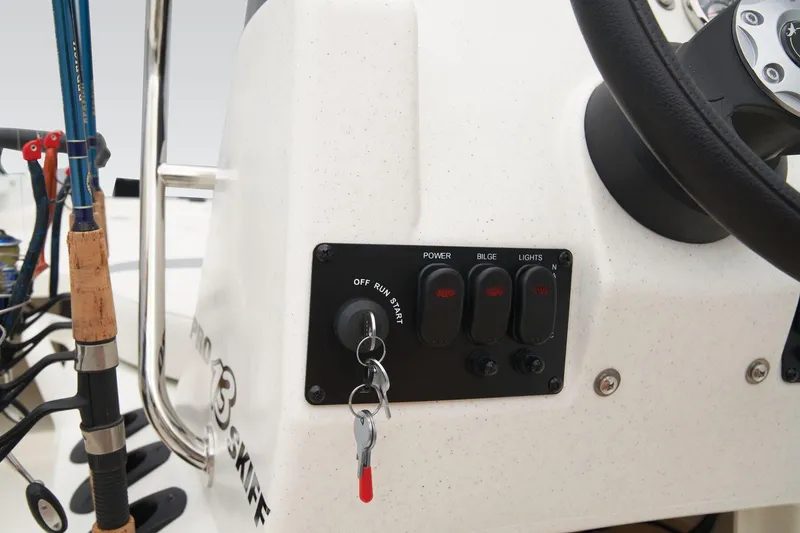 Slide: The Image of Mako Pro Skiff 13 CC 2026 - 25
