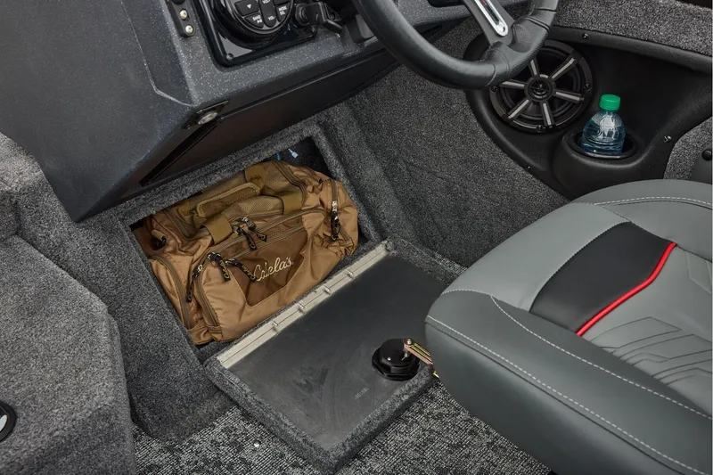 Slide: The Image of Tracker Targa V-19 WT 2026 - 41