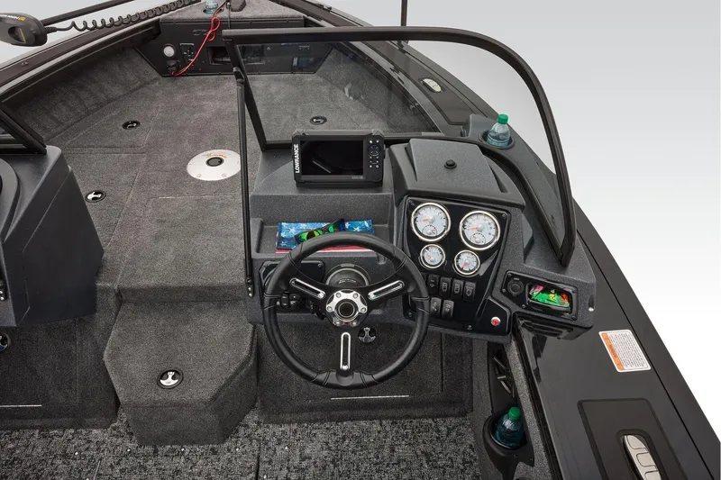 Slide: The Image of Tracker Targa V-19 WT 2026 - 35
