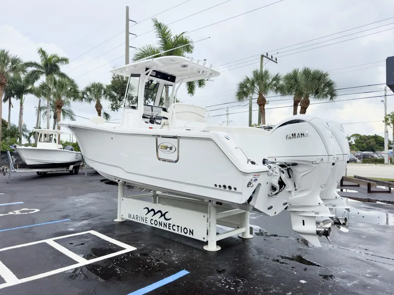 Slide: The Image of Sea Hunt Ultra 265SE 2027 - 7
