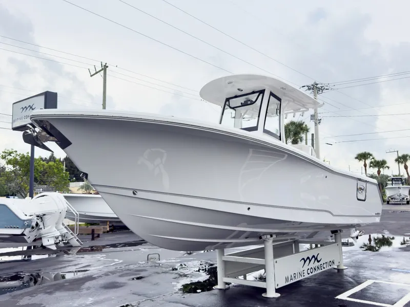 Slide: The Image of Sea Hunt Ultra 265SE 2027 - 5