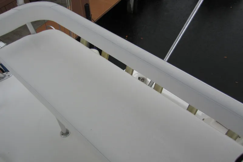 Slide: The Image of White seating area on a 2005 Luhrs 32 Open boat deck. - 43