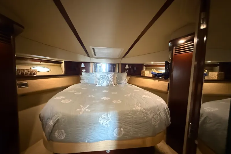 Slide: The Image of Owners Cabin - 23