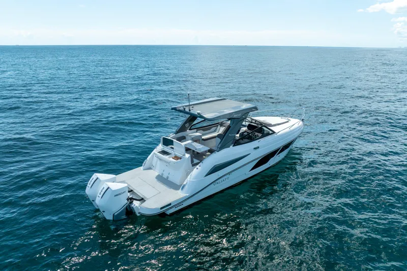 Slide: The Image of 2025 Valiatt 350GT luxury boat cruising on open sea. - 5