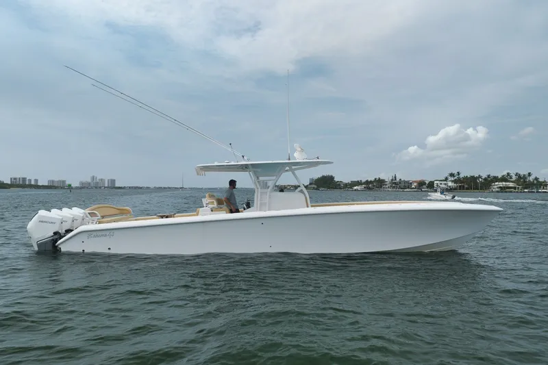 The Image of Bahama 41 2020 - undefined