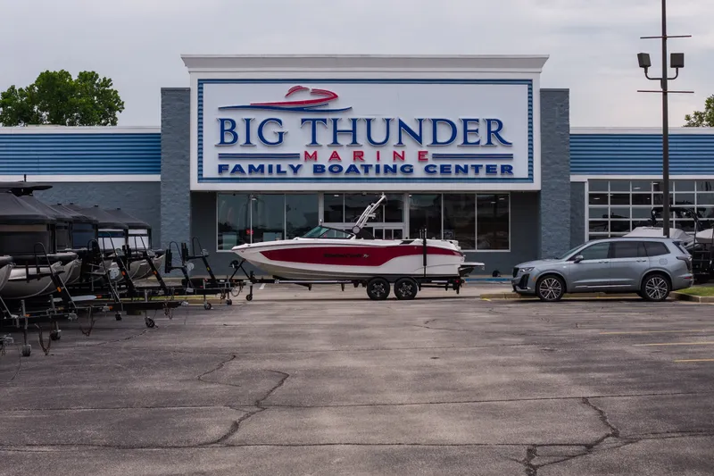 Slide: The Image of 2023 MasterCraft XT24 boat at Big Thunder Marine Family Boating Center. - 44
