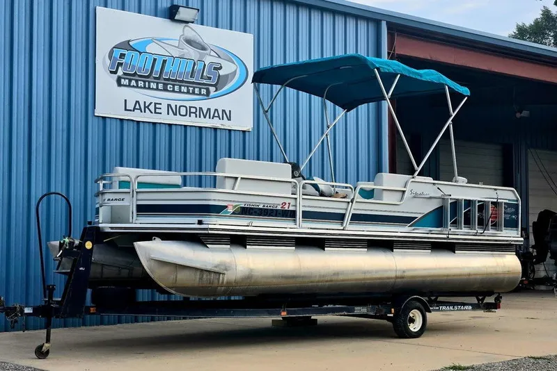 The Image of 1998 Sun Tracker Fishin' Barge 21 Signature Series at Foothills Marine Center. - 1
