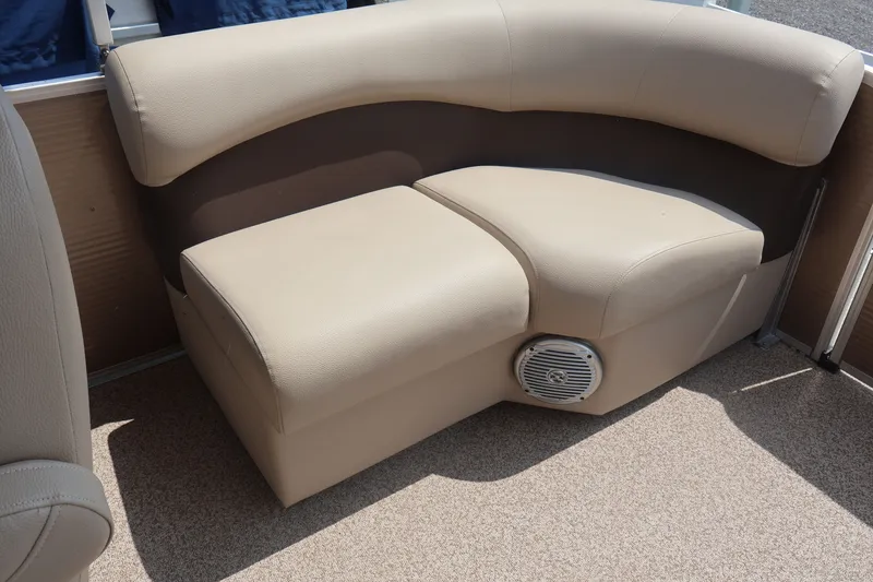 Slide: The Image of Beige seating area on 2015 Palm Beach Ultra Sport 220 RL boat. - 40