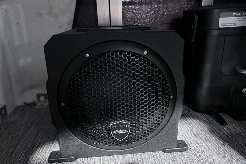Slide: The Image of Wet Sounds speaker in a Sylvan L3 LZ DH, 2026 model, on a textured surface. - 28