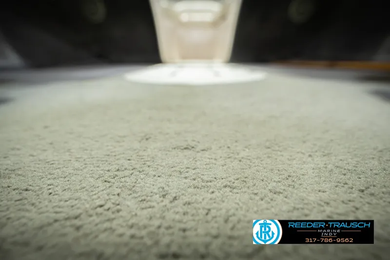 Slide: The Image of Carpeted interior of 2006 Starcraft C-Star 1700 I/O F&S boat, close-up view. - 47