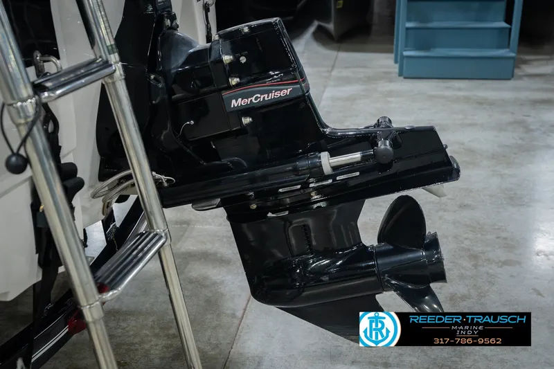 Slide: The Image of 2006 Starcraft C-Star 1700 I/O F&S boat with MerCruiser engine detail. - 48