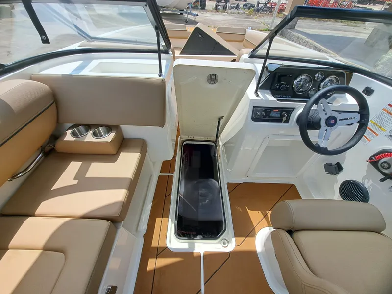 Slide: The Image of Bayliner D20I 2026 - 21