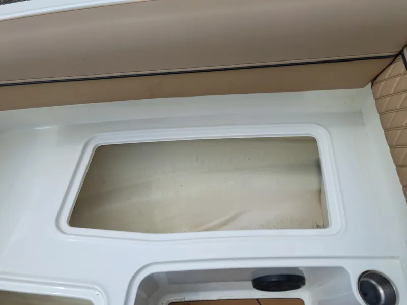 Slide: The Image of Bayliner D20I 2026 - 17