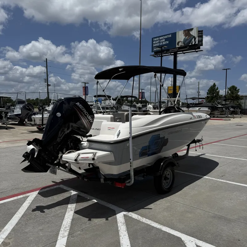 Slide: The Image of Bayliner E16 Element 2017 - 8