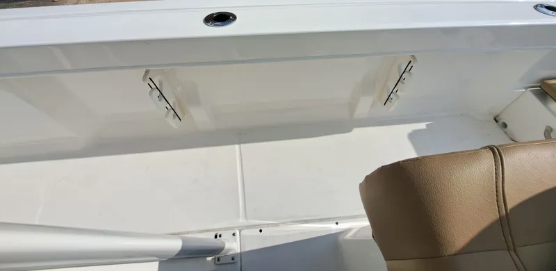 Slide: The Image of Bayliner Trophy T22CC 2026 - 27