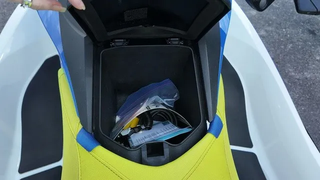 Slide: The Image of Sea-Doo Wake 2017 - 15