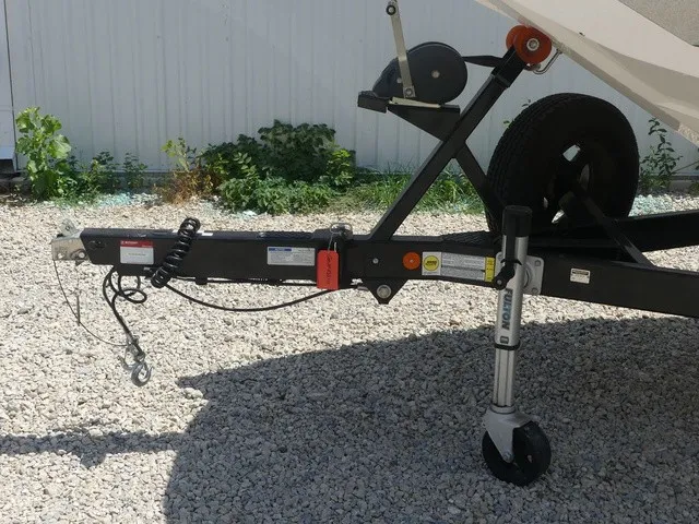 Slide: The Image of MasterCraft XT22 2021 - 9