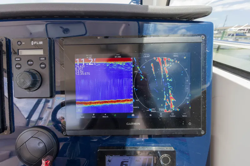 Slide: The Image of Pursuit OS 325 Offshore 2016 - 27
