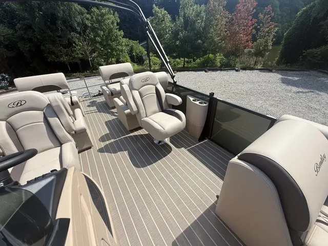 Slide: The Image of Bentley Pontoons Legacy Quad Swing Back 223 2026 - 5