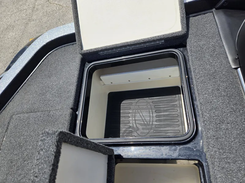 Slide: The Image of Ranger 521C 2018 - 25