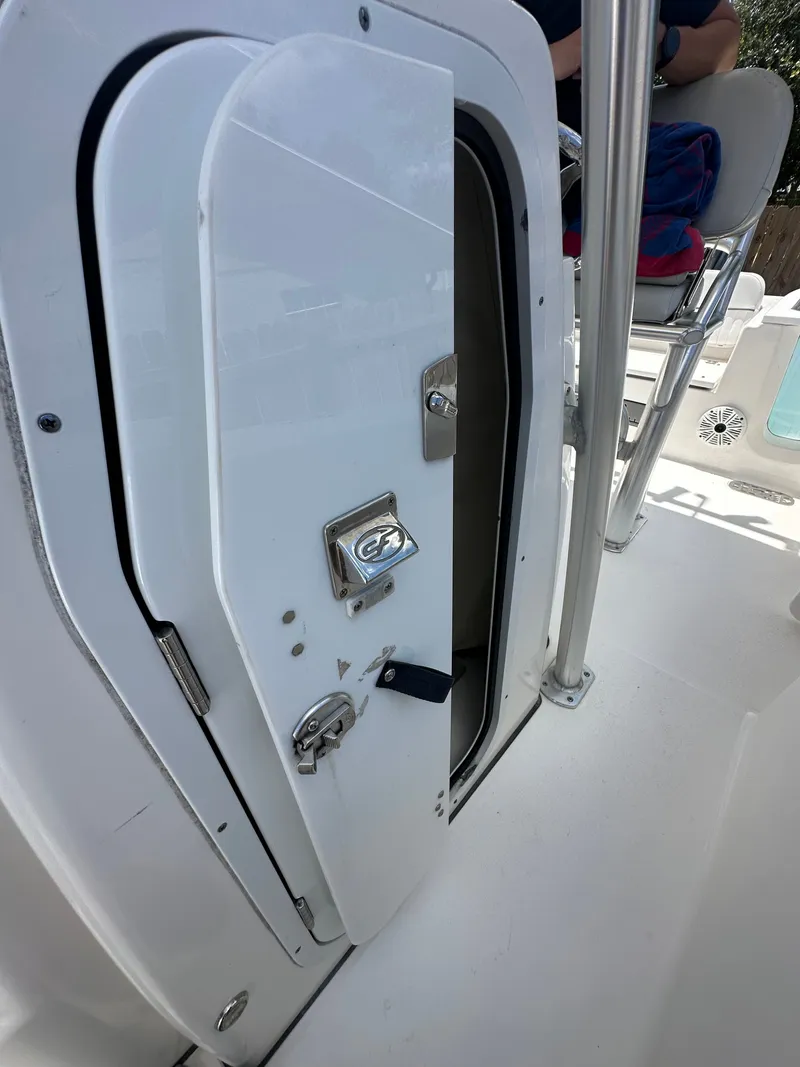 Slide: The Image of Sea Fox 228 Commader 2020 - 58