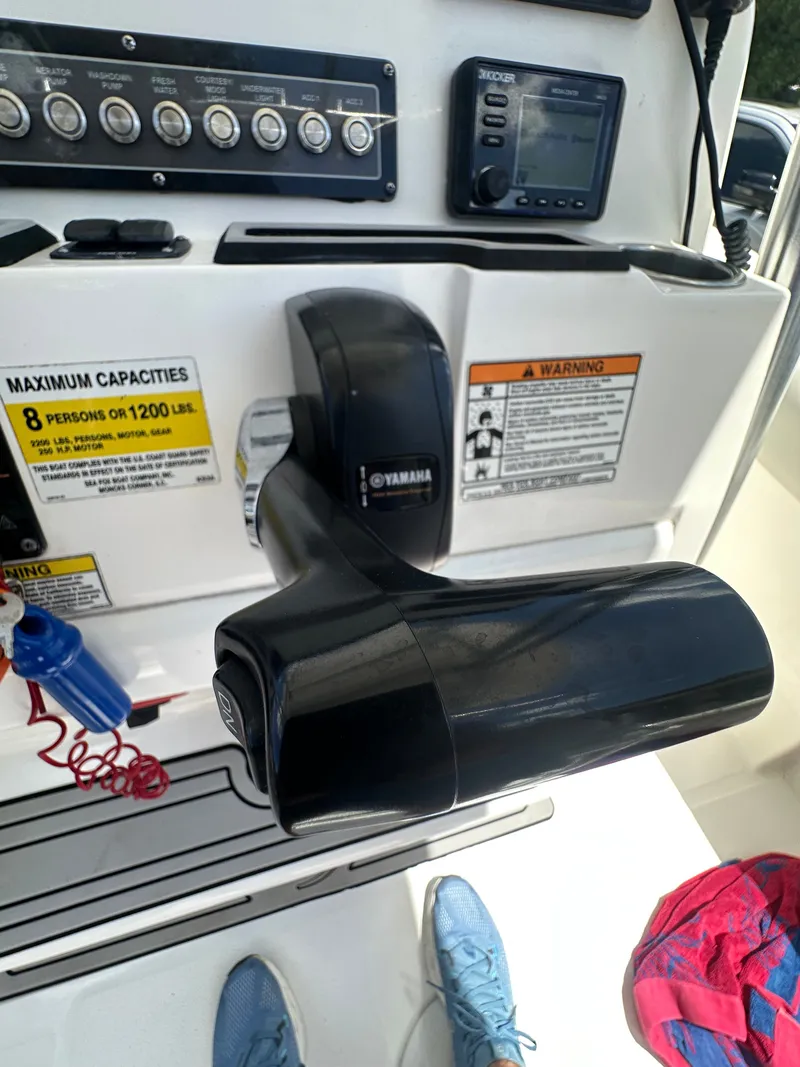 Slide: The Image of Sea Fox 228 Commader 2020 - 71